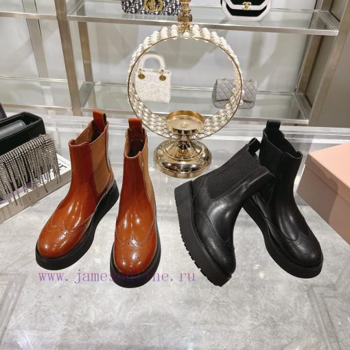 Miu Miu new retro short bootsA must-have for popular sports shoes in terms of appearance. It5dfjaon1 - Image 10