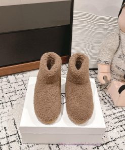 Top qualityPrada fw24 new arrival～P Home 2024 Autumn/Winter New Triangle Logo Hairy BootsHowa0mk7hob