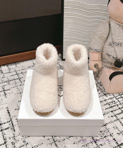 Top qualityPrada fw24 new arrival～P Home 2024 Autumn/Winter New Triangle Logo Hairy BootsHowfpgkk27e