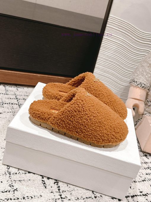Top qualityPrada fw24 new arrival～P Home 2024 Autumn/Winter New Hairy SlippersHow could a pau2zxdrwq - Image 3