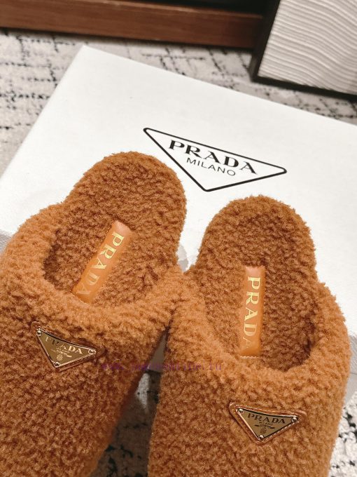 Top qualityPrada fw24 new arrival～P Home 2024 Autumn/Winter New Hairy SlippersHow could a pau2zxdrwq - Image 7
