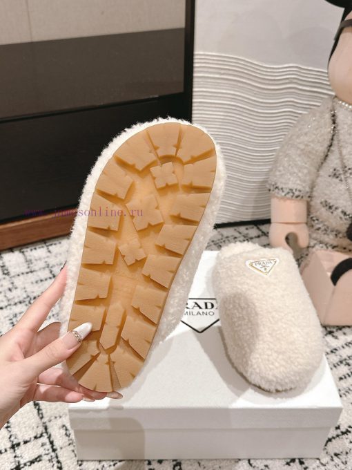 Top qualityPrada fw24 new arrival～P Home 2024 Autumn/Winter New Hairy SlippersHow could a pa7v7xn3ox - Image 10