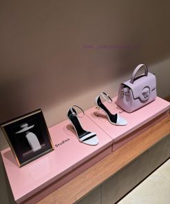 Try different Elisabetta Franchi high heelsA light luxury brand Elisabetta FranchiElisabettamda6hiyy