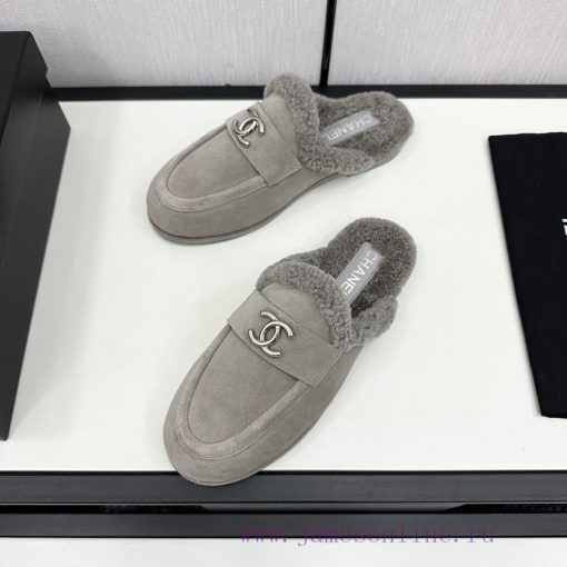 Chanel 24K autumn and winter new furry loafersTeddy fur shoes are very comfortableMaillard b7moa6v0e - Image 7