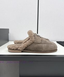 Chanel 24K autumn and winter new furry loafersTeddy fur shoes are very comfortableMaillard bbn0n7ynr