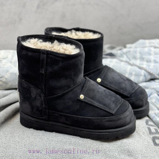 Acne Studio: the only matching detail in the market, Fw24 chubby snow boots; Little Red Bookpgjj95fd - Image 3