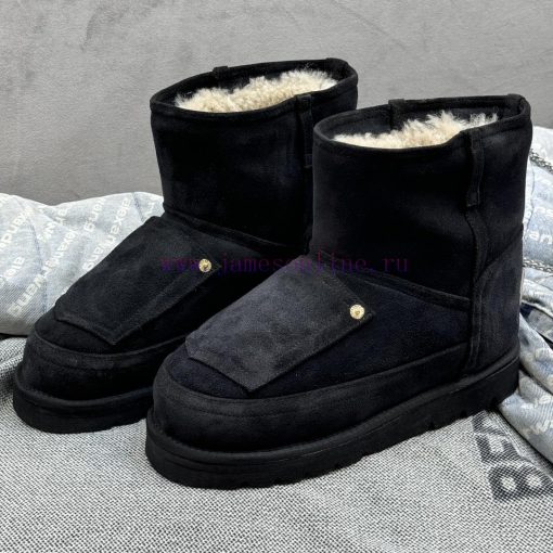 Acne Studio: the only matching detail in the market, Fw24 chubby snow boots; Little Red Bookpgjj95fd - Image 4