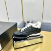 In the wool, in the woolChanel 24A full leather panda color matching white shoes, casual spof4hl1da0