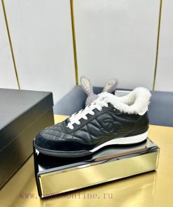 In the wool, in the woolChanel 24A full leather panda color matching white shoes, casual spof4hl1da0