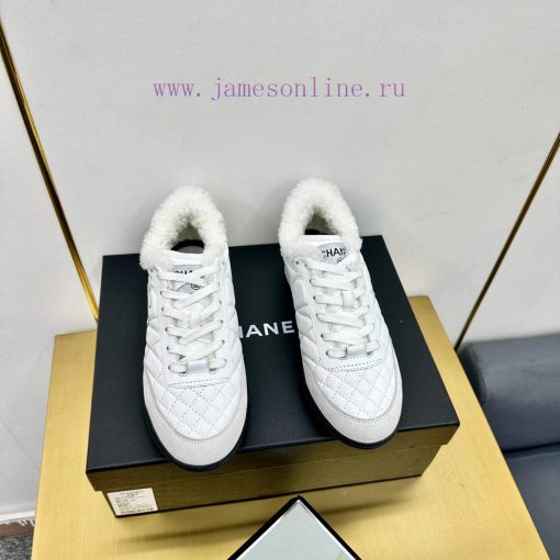In the wool, in the woolChanel 24A full leather panda color matching white shoes, casual spoqbg0o2xe - Image 7
