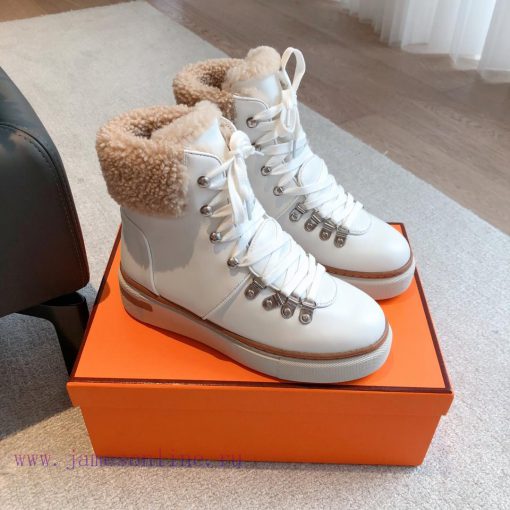 Hermes 24ss autumn and winter new boots from Dongguan, featuring classic boot shapes and Bri6v5ecdhi - Image 2