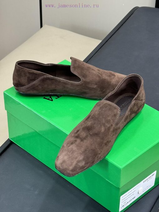 BV | Winter24 Women's Shoes AdamoGiant, huge, huge, comfortableSuede is definitely a must-ha6vsf9su5 - Image 6