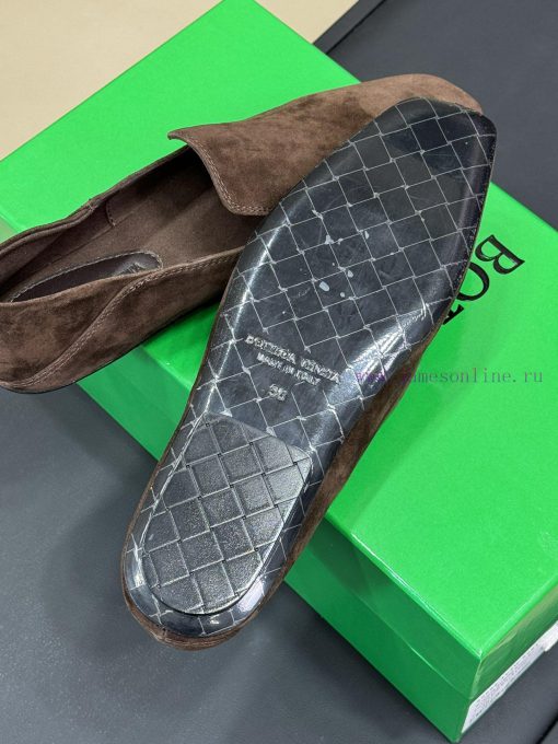 BV | Winter24 Women's Shoes AdamoGiant, huge, huge, comfortableSuede is definitely a must-ha6vsf9su5 - Image 10