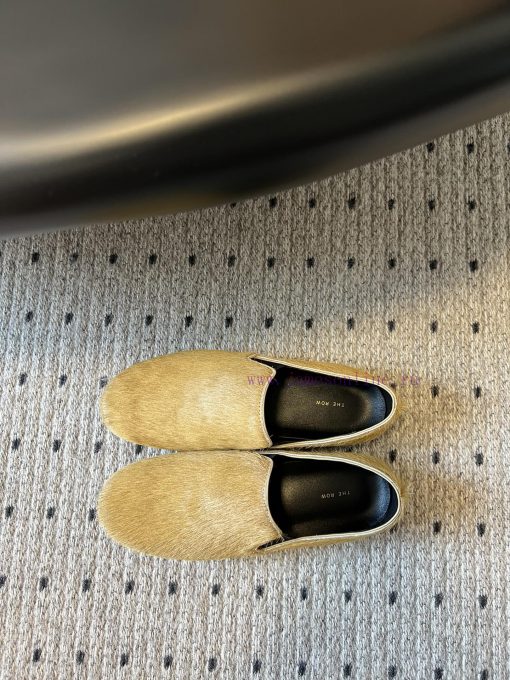 Therow 24ss early autumn new soft soled minimalist single shoeThe upper of the shoe is made 6fhxs3ib - Image 3