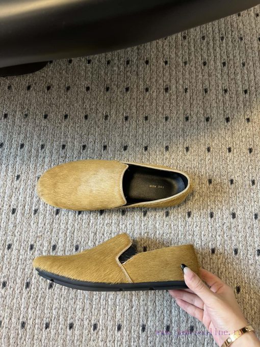 Therow 24ss early autumn new soft soled minimalist single shoeThe upper of the shoe is made 6fhxs3ib - Image 4