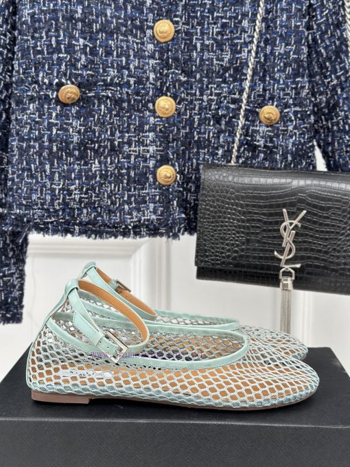 AlAIA | Classic retro mesh Mary Jane shoes from AlAIAFull of girlish style, with both modern5ckf5qd5