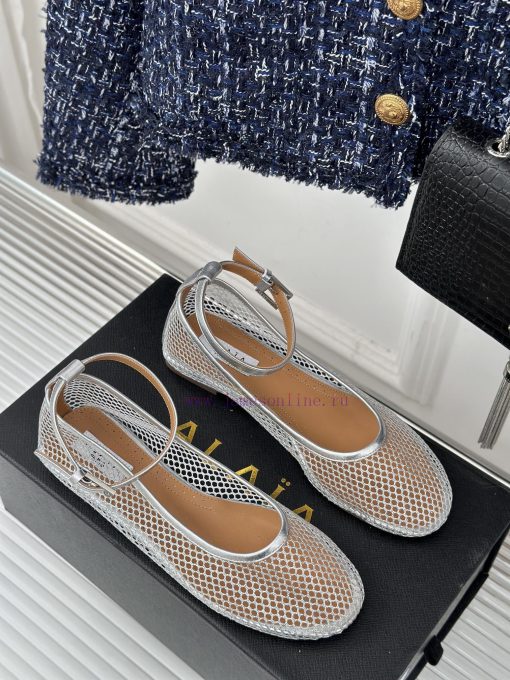AlAIA | Classic retro mesh Mary Jane shoes from AlAIAFull of girlish style, with both modern1kfn6w0a - Image 4