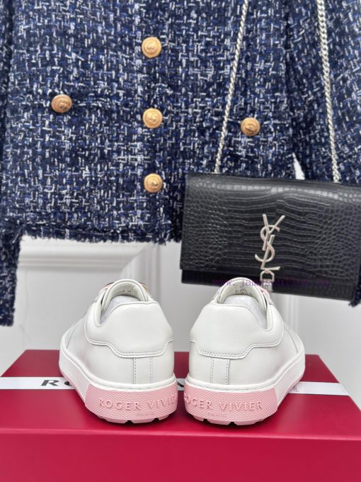 Roger Vivie RV24ss New White ShoesThe shoe design is very delicate and not softNot picky abostn1gldy - Image 7