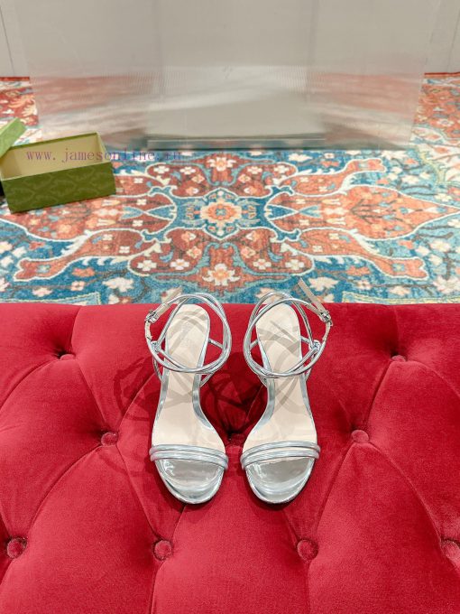 GUCCi high-heeled sandals series, every detail has been carefully polished. This sandal is m5wzr5dmk