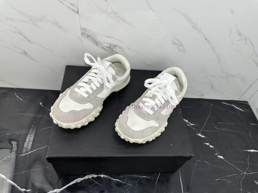 JIL SANDERThe most commonly worn shoes during leisure commuting are moral training shoesTherzbc93f08 - Image 3