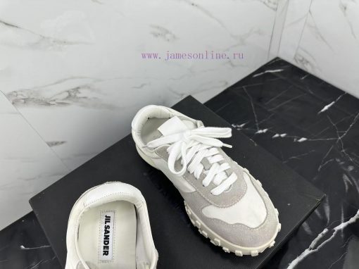 JIL SANDERThe most commonly worn shoes during leisure commuting are moral training shoesTherzbc93f08 - Image 9