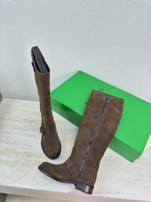 The original development of BottegaVeneta zipper boots took more than three months to perfec4k34uvsh - Image 2