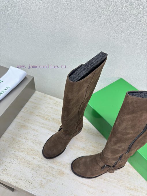 The original development of BottegaVeneta zipper boots took more than three months to perfec4k34uvsh - Image 3