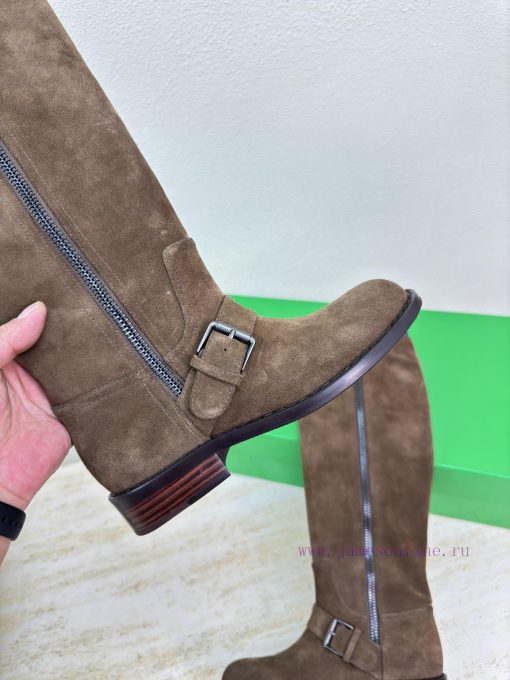 The original development of BottegaVeneta zipper boots took more than three months to perfec4k34uvsh - Image 7