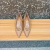 Valentino's hottest new productHigh heels and single shoesThe perfect combination of the latgvas282e
