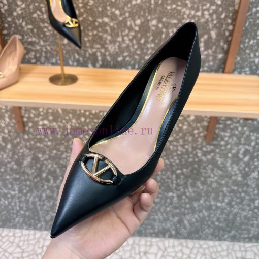 Valentino's hottest new productHigh heels and single shoesThe perfect combination of the lattjdjmv2d - Image 5
