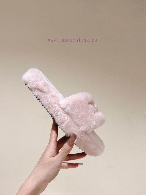 celi*e | ²⁰²4 𝐬𝐬  🤍🤎 Celine's new popular autumn and winter fur mop, with a one-to-one replpih98lkw - Image 9