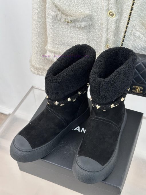 Chanel | Chanel Classic Autumn/Winter Double CThick soled snow bootsA pair of snow boots thayavb46zn - Image 3