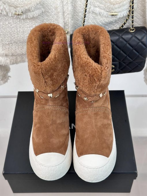 Chanel | Chanel Classic Autumn/Winter Double CThick soled snow bootsA pair of snow boots thaavr4yerg - Image 7