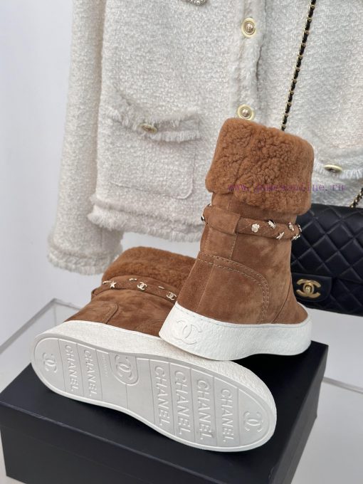 Chanel | Chanel Classic Autumn/Winter Double CThick soled snow bootsA pair of snow boots thaavr4yerg - Image 10