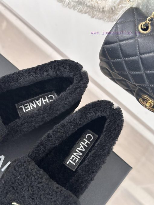 Chanel | Chanel Classic backpack buckle flip coverThick soled hairy shoes Le Fu shoesI can'tq0v84j3h - Image 9