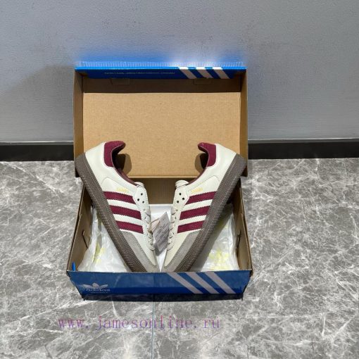 Top Adidas originals SAMBA OG low cut burgundy Samba was born on the field and has now becomuvpva9ap - Image 6
