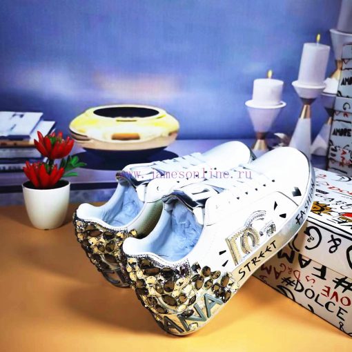 Dolce&Gabbana DG2022's latest overseas limited edition handmade explosive product, with celet2d2j788