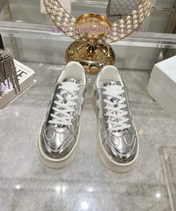 24 new Dior sponge shoes, thick soled casual shoesThis Dior Star sports shoe continues the t0bm7l6k7
