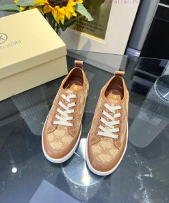 In 2024, MK's new casual shoes are easy to wear and versatile flat bottomed sports shoes. Thz7ns1os3