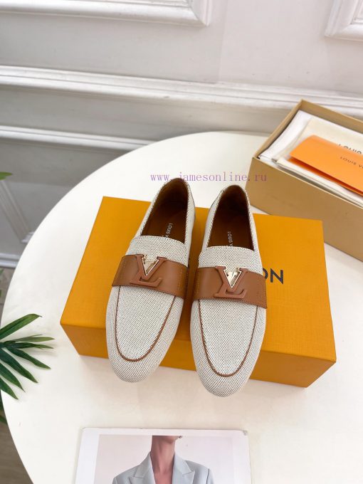 LV 2024 Early Autumn New Top Edition, featuring LV CAPRI flat bottomed loafers and hard goodvcyeks4t - Image 5