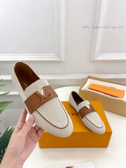 LV 2024 Early Autumn New Top Edition, featuring LV CAPRI flat bottomed loafers and hard goodvcyeks4t - Image 6