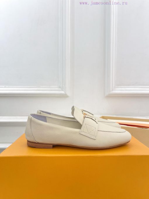 LV 2024 Early Autumn New Top Edition, featuring LV CAPRI flat bottomed loafers and hard good86z149ws - Image 4