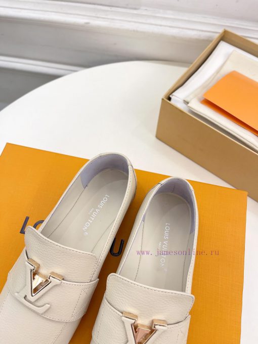 LV 2024 Early Autumn New Top Edition, featuring LV CAPRI flat bottomed loafers and hard good86z149ws - Image 8
