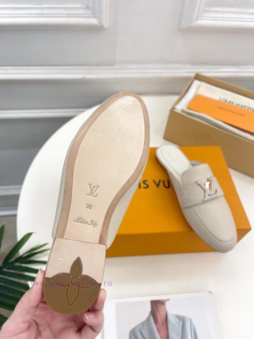 LV 2024 Early Autumn New Top Edition, featuring LV CAPRI flat bottomed open heel loafers andmi66j3pf - Image 10