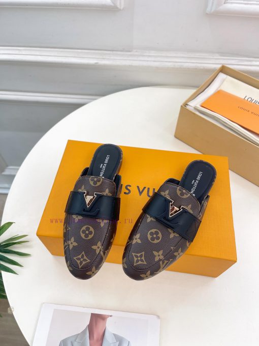 LV 2024 Early Autumn New Top Edition, featuring LV CAPRI flat bottomed open heel loafers and8wzhrnc4 - Image 4