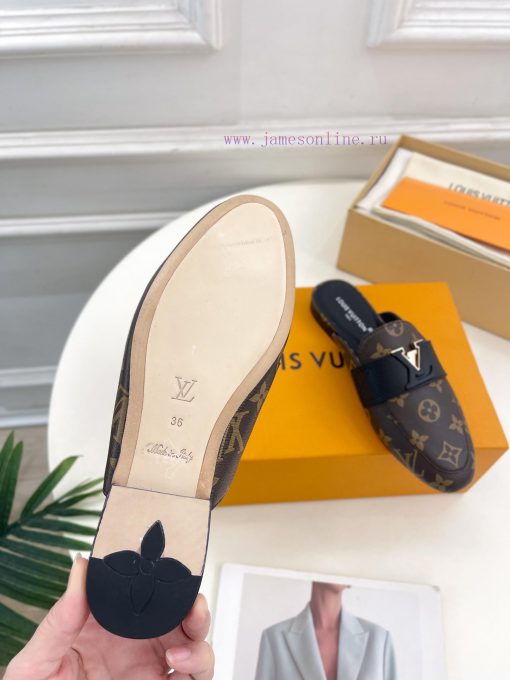 LV 2024 Early Autumn New Top Edition, featuring LV CAPRI flat bottomed open heel loafers and8wzhrnc4 - Image 10