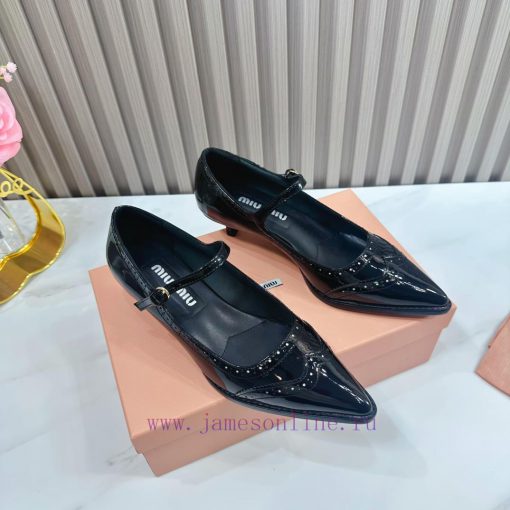 The 2024 new product MIU MIU has a brand new and super beautiful decoration combination, fuleiwfv3mx