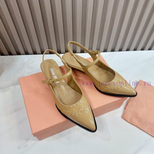 The 2024 new product MIU MIU has a brand new and super beautiful decoration combination, fula16kwm9t
