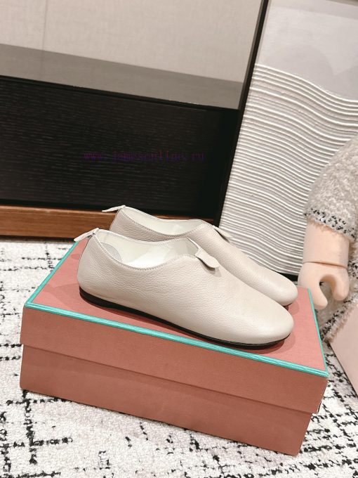𝐋𝐨𝐫𝐨𝐏𝐢𝐚𝐧𝐚 Top of the line Nuoyou Ya new flat shoes, one foot flat shoes focus on soft and co6panb3vl