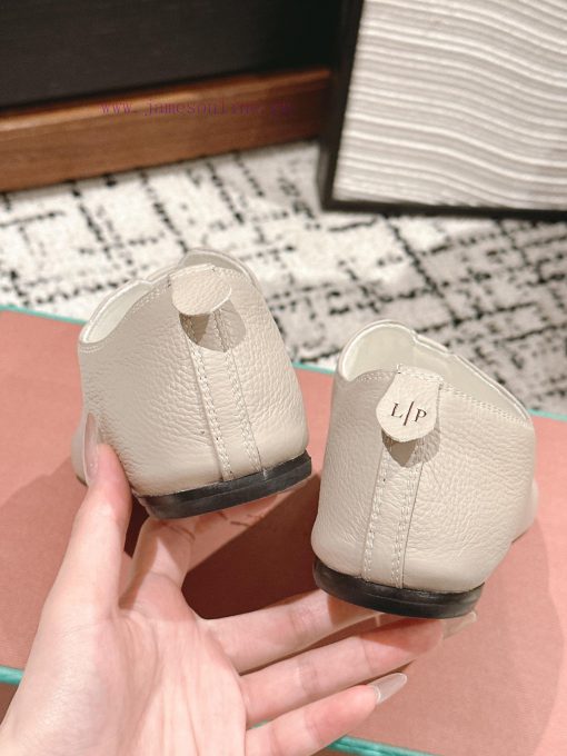 𝐋𝐨𝐫𝐨𝐏𝐢𝐚𝐧𝐚 Top of the line Nuoyou Ya new flat shoes, one foot flat shoes focus on soft and co6panb3vl - Image 8